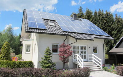 Solarstrom lohnt sich 2016 mehr denn je / Tipps für Verbraucher